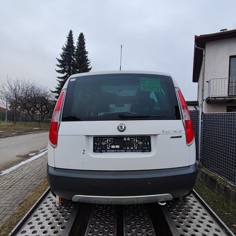 Škoda Roomster 1.4 16v 63kw scout - 8