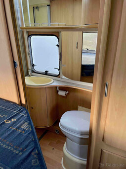 Integrovaný obytný vůz Dethleffs Esprit - 8