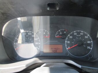 CITROEN NEMO 1,4i - 8