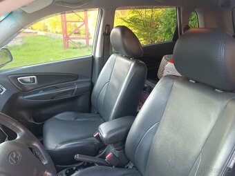 Hyundai Tucson - 8