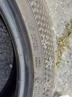 Continental WinterContact 215/45 R18 V XL - 8
