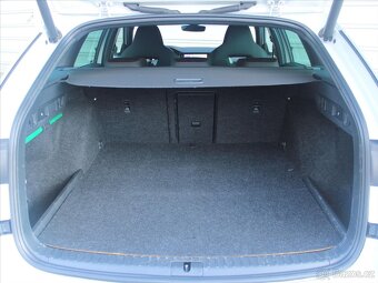 Škoda Octavia 1,4 TSi 180kW PHEV RS DSG ČR 1.maj 16V iV 6DSG - 8