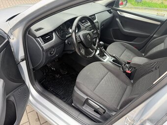 Škodu Octavii 1.6 TDI pravidelný servis - 8