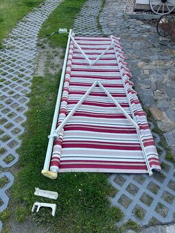 Markýza 3,9 x 2,4 m - 8