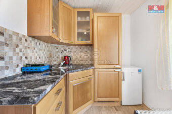 Prodej rodinného domu, 245 m², Ostružno - 8