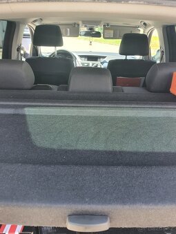Bmw x1 2011. 2.0D 130kw manuál 6kvalt - 8