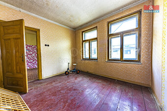 Prodej rodinného domu, Uhlířské Janovice, ul. Komenského - 8