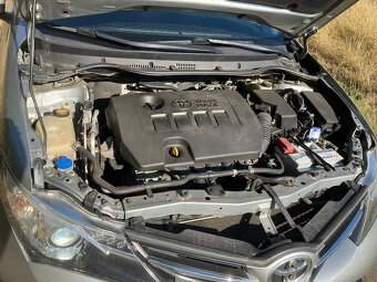 Toyota Auris - 8