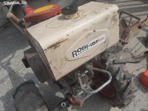 Prodám malotraktor Robi55 s vozikem a dalším příslušenstvím - 8