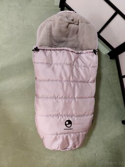 Sportovní kočárek - 8