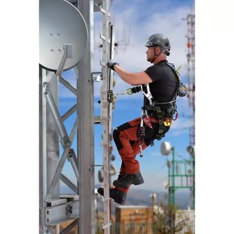 Hliníkové žebříky Söll GlideLoc Vertical - 8