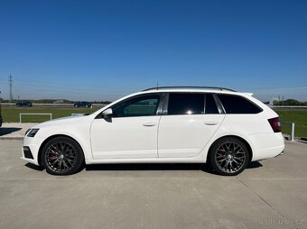 Škoda Octavia Combi 2.0 TDI RS DSG - 8
