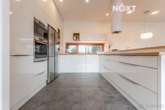 Prodej Rodinný dům, 304㎡ - 8