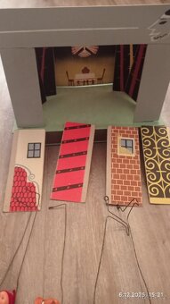 Marionety a kulisy - 8