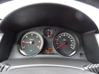 Opel Astra 1.9CDTi,88kW,NovéČR,tažné zařízení - 8
