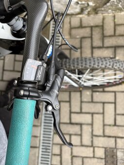 Horské kolo 26” karbon - 8