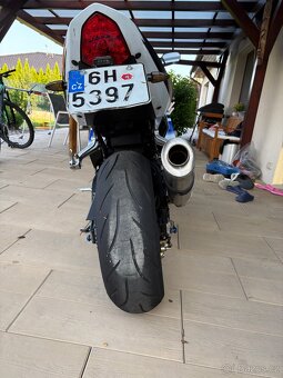 Suzuki GSX-R 1000 K3 - 8