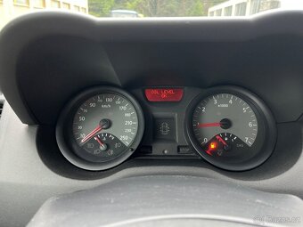 Renault Mégane II - 8