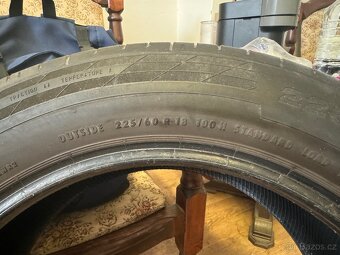 pneu Continental ContiSportContact 225/60 R18 - 8