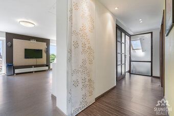 Prodej rodinného domu 6+1 , Uherské Hradiště - Jarošov, 528 - 8