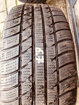 14 " plechový disk 4x100 6Jx14H2 ET43, zimní pneu 185/55/14 - 8