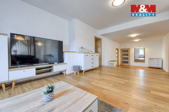 Pronájem bytu 3+1, 140 m², Plzeň, ul. Erbenova - 8