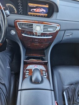 Mercedes CL550 - 8