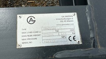 Rovnací rám na bagr S 60 - 8