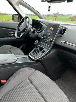 Renault Grand Scenic IV 2018 - 8