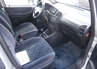 Opel Zafira 1.6i 74kw,7míst,klima benzín manuál 74 kw - 8