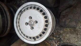 Alfa Romeo 33 - 8