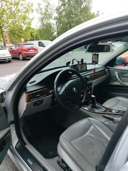 E90 - 8