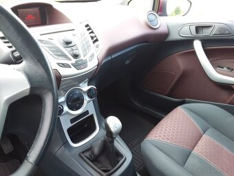 FIESTA 1.25 60KW,,112TKM,,DIGI KLIMA,,VYHŘÍVANÉ PŘEDNÍ OKNO - 8