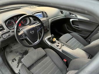 Opel Insignia - 8