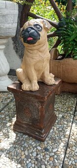 Zahradní dekorace- Soška Mopsík 1 - 8