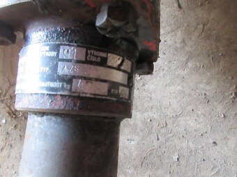 Pohonná motorová jednotka vč. žací lišty a bubn. sekačky - 8