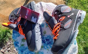 Sixton peak aluminium vel 44 Nové - 8