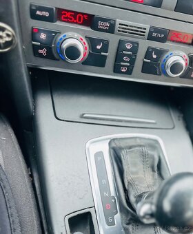 AUDI A6 - 8