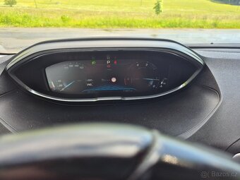 Peugeot 5008 1.6 hdi, 88kw, 7 mist automat - 8