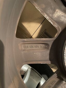 ALU kola s R15 185/60 VW Polo - 8