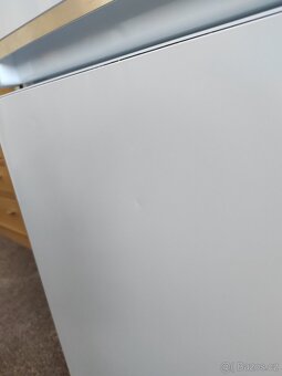 Lednička s mrazákem Beko - 8