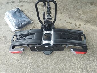 Držák na 2 kola na tažné Thule easyfold XT 933 plus taška - 8