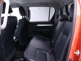 Toyota Hilux 2,8 D-4D 150kW Executive DPH (2021) - 8