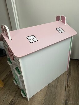 Dřevěný domeček pro panenky - 8