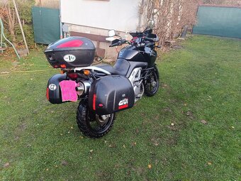 Suzuki DL 650 V-Strom - 8