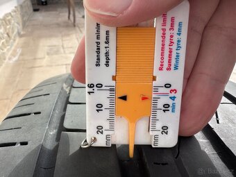 LETNI PNEU 235/45/20 PIRELLI - - 8