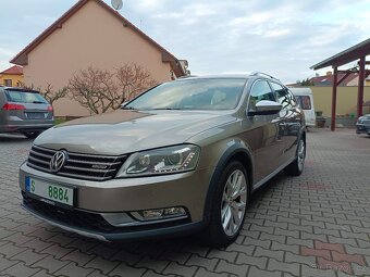 VW Passat B7 Alltrack 2.0 Tdi 125 kW DSG 4x4 combi - 8
