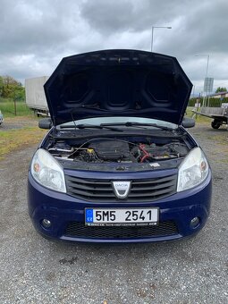 Prodám Dacia Sandero 1.4i - 8