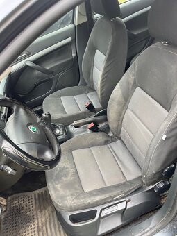 Škoda octavia II Combi 1.9 tdi 77kw - 8