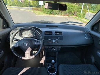 Suzuki Swift 1.3 benzín - 8